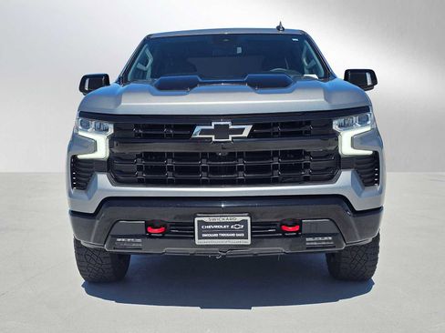 Used 2023 Chevrolet Silverado 1500 LT Trail Boss w/ Convenience Package II AWD/4WD image 8