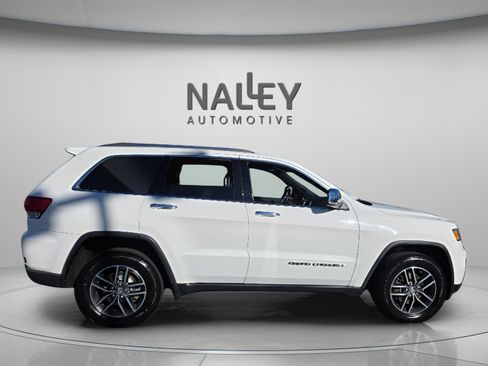 Used 2017 Jeep Grand Cherokee Limited image 6