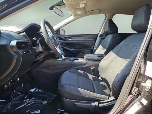 Used 2021 Nissan Altima 2.5 S FWD image 16