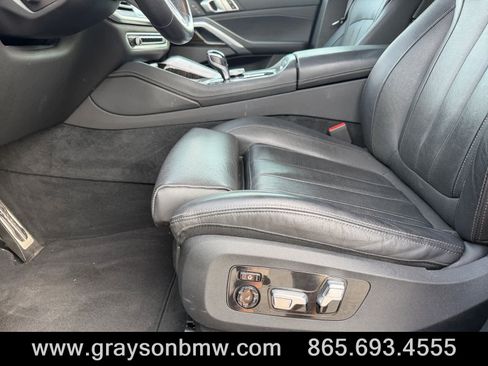 Used 2021 BMW X6 xDrive40i w/ M Sport Package AWD/4WD image 11