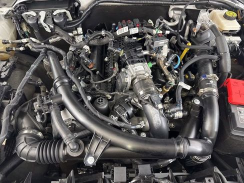 Used 2022 Ford Bronco Outer Banks w/ Sasquatch Package image 21