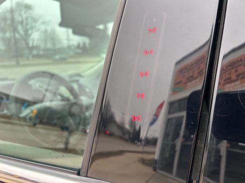 Used 2019 Ford Escape SE image 21