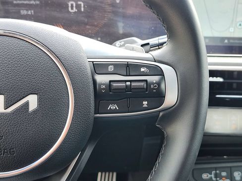 Used 2025 Kia K5 GT FWD image 31
