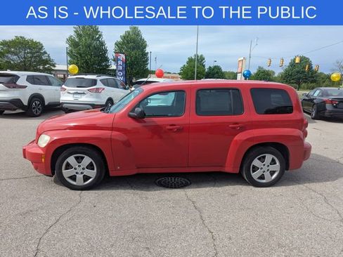 Used 2009 Chevrolet HHR LS FWD image 6