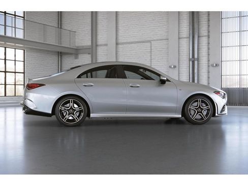 Certified 2022 Mercedes-Benz CLA 35 AMG 4MATIC image 18