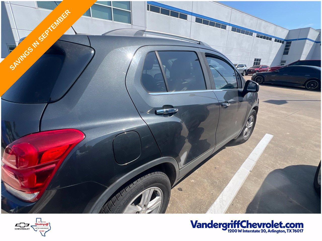 Used 2017 Chevrolet Trax LT w/ Sun & Sound Package FWD image 7