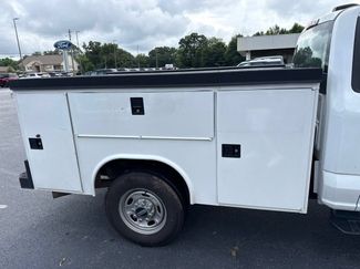 Used 2023 Ford F250 XL w/ XL Driver Assist Package AWD/4WD video 3