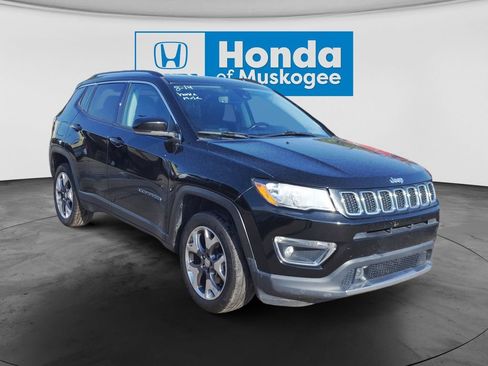 Used 2021 Jeep Compass Limited w/ Sun and Sound Group AWD/4WD image 3