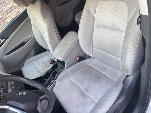 Used 2016 Hyundai Tucson SE w/ Option Group 02 image 16