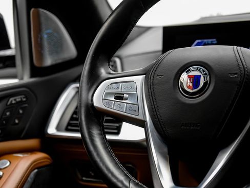 Used 2025 BMW ALPINA XB7 AWD/4WD image 20