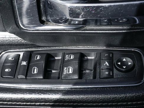 Used 2017 RAM 2500 Laramie w/ Sport Appearance Group image 15