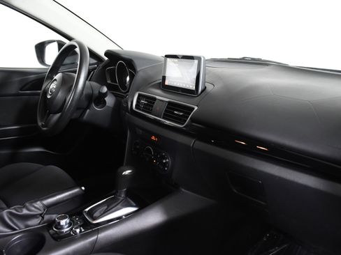 Used 2016 MAZDA MAZDA3 i Sport image 27