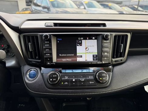 Used 2016 Toyota RAV4 Limited w/ Advanced Technology Package AWD/4WD image 32