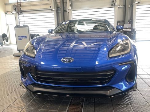 Used 2024 Subaru BRZ Premium image 2