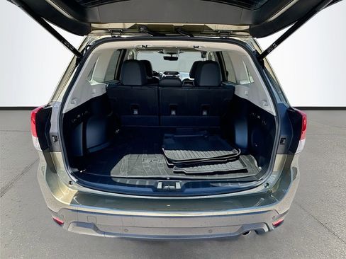 Certified 2024 Subaru Forester Limited AWD/4WD image 27