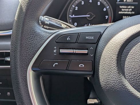 Used 2022 Hyundai Sonata SEL w/ Preferred Accessory Package FWD image 17