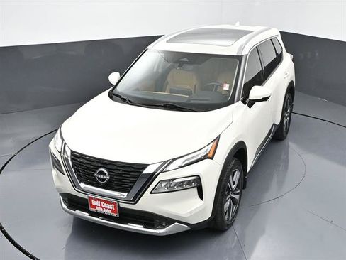 Used 2022 Nissan Rogue Platinum w/ Head-Up Display Package AWD/4WD image 38