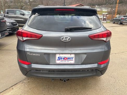 Used 2016 Hyundai Tucson SE w/ Option Group 02 image 6