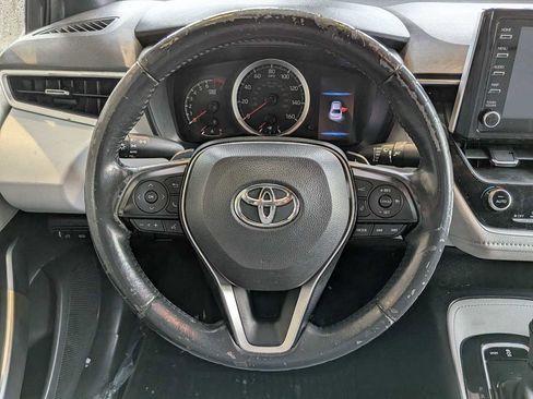 Used 2020 Toyota Corolla SE image 21