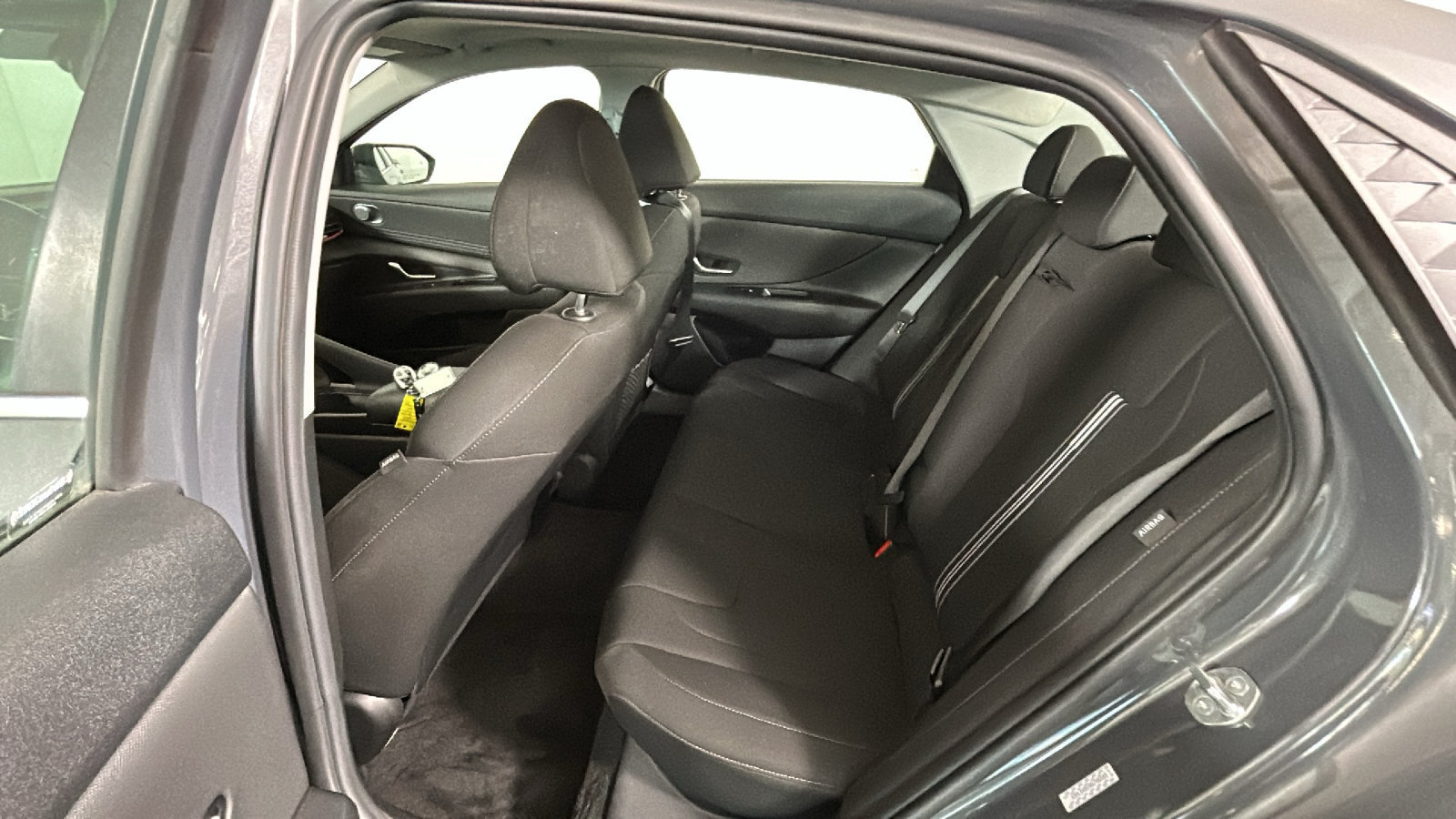 Used 2024 Hyundai Elantra SEL w/ Convenience Package FWD image 32