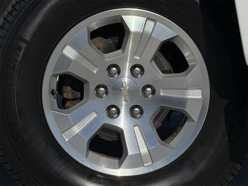 Used 2017 Chevrolet Silverado 1500 LT w/ All Star Edition image 9