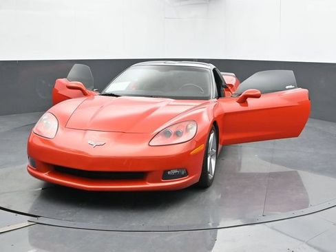 Used 2012 Chevrolet Corvette Coupe RWD image 36