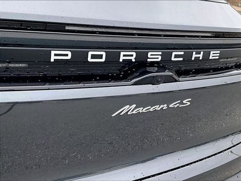 New 2025 Porsche Macan 4S Electric image 24