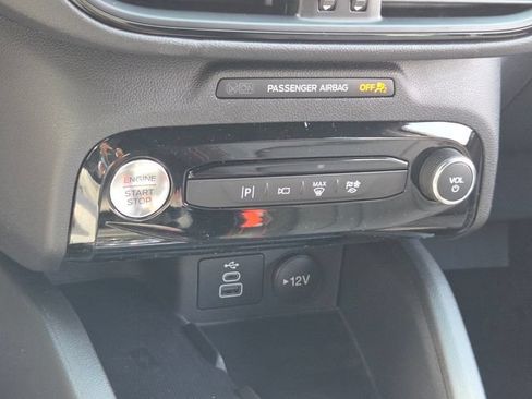 New 2025 Ford Escape ST-Line Elite w/ Premium Technology Package AWD/4WD image 21