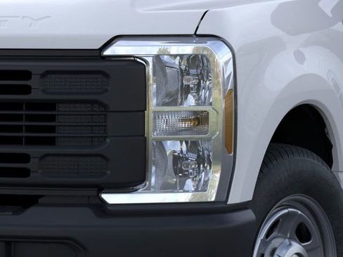 New 2025 Ford F350 XL w/ XL Driver Assist Package image 18