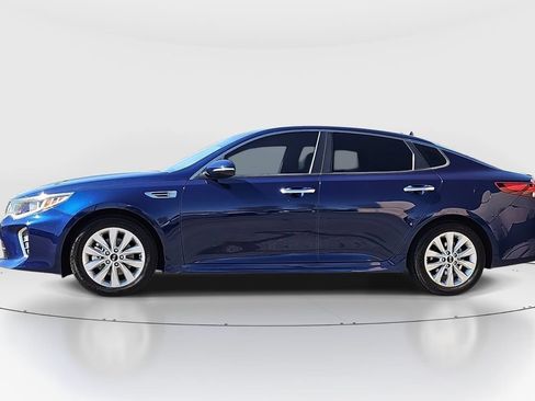 Used 2018 Kia Optima S FWD image 8