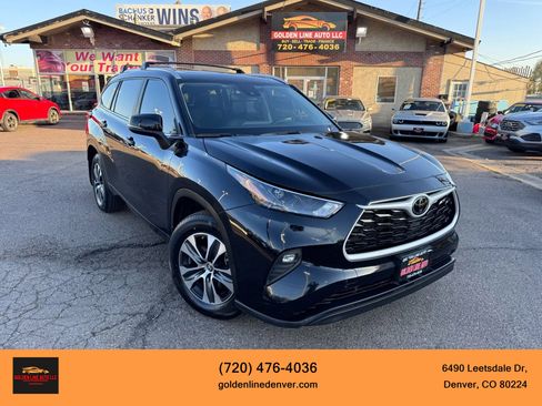 Used 2024 Toyota Highlander XLE image 1