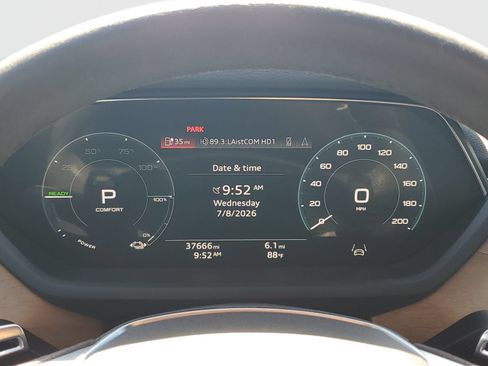 Used 2022 Audi e-tron GT Prestige w/ Prestige Package AWD/4WD image 32