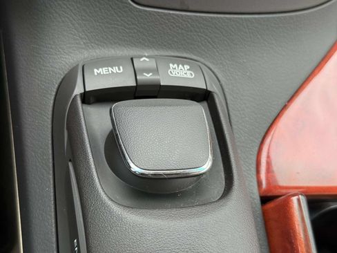 Used 2010 Lexus RX 350 AWD image 25