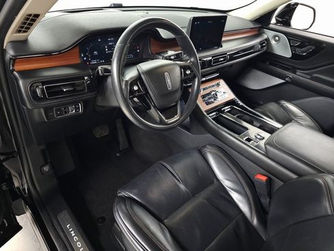Used 2020 Lincoln Aviator Reserve w/ Equipment Group 202A image 18