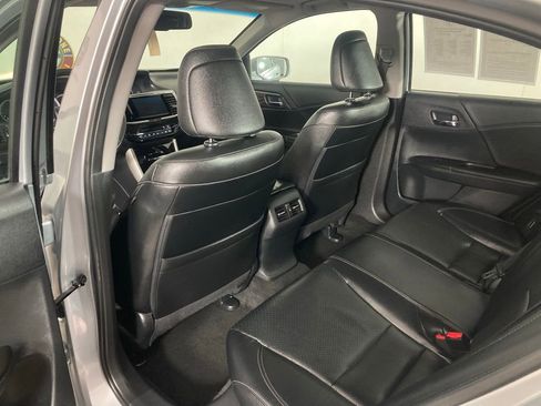 Used 2016 Honda Accord EX-L image 13