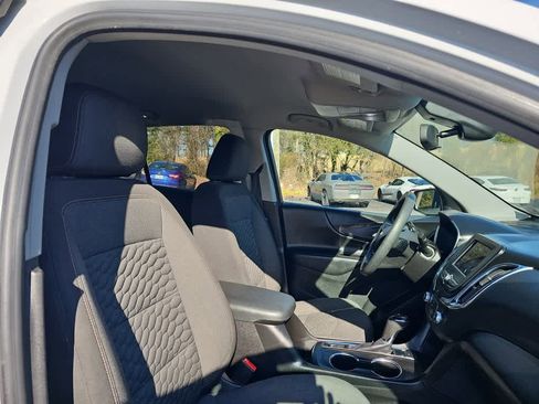 Used 2021 Chevrolet Equinox LT w/ LPO, Cargo Package image 21