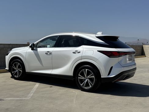 Certified 2024 Lexus RX 350 Premium w/ Cold Area Package FWD image 10