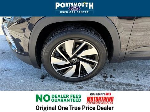Used 2024 Volkswagen Atlas SE image 30