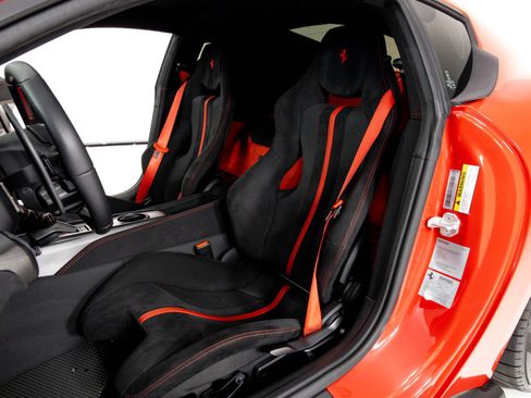 Used 2017 Ferrari F12tdf image 15