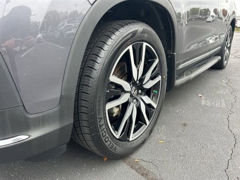 Used 2019 Honda Pilot Elite image 12