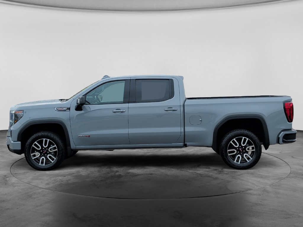 Used 2025 GMC Sierra 1500 AT4 w/ AT4 Preferred Package AWD/4WD image 4