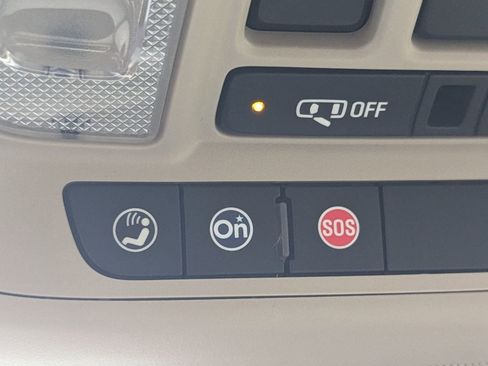 Used 2017 Buick LaCrosse Premium w/ Sun and Shade Package image 29