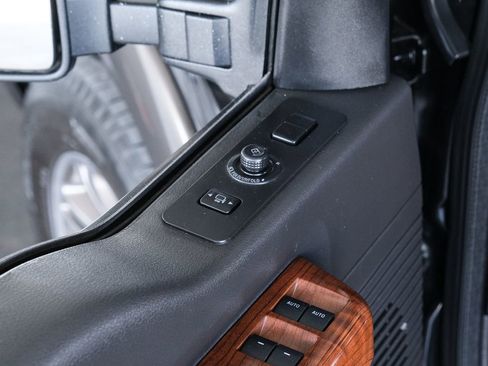 Used 2015 Ford F250 King Ranch w/ FX4 Off-Road Package image 49