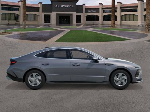 New 2026 Hyundai Sonata SE image 7