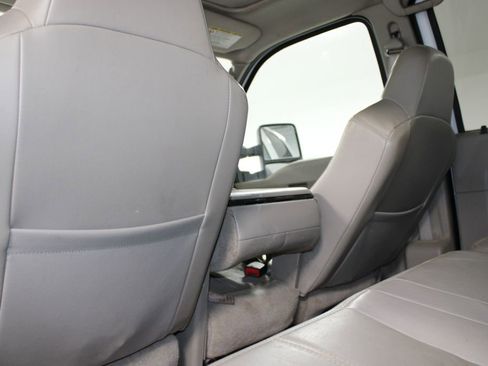 Used 2008 Ford F250 Lariat image 18