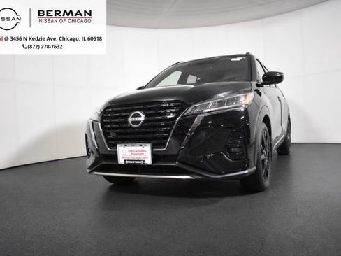 Certified 2024 Nissan Kicks SR FWD image 1