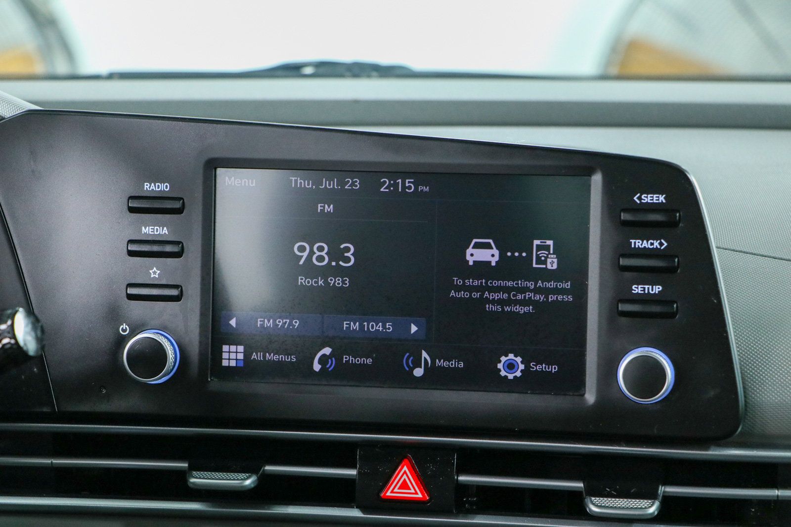 Used 2025 Hyundai Elantra Sport FWD image 19