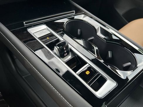 New 2026 Volkswagen Atlas Cross Sport SEL R-Line image 33