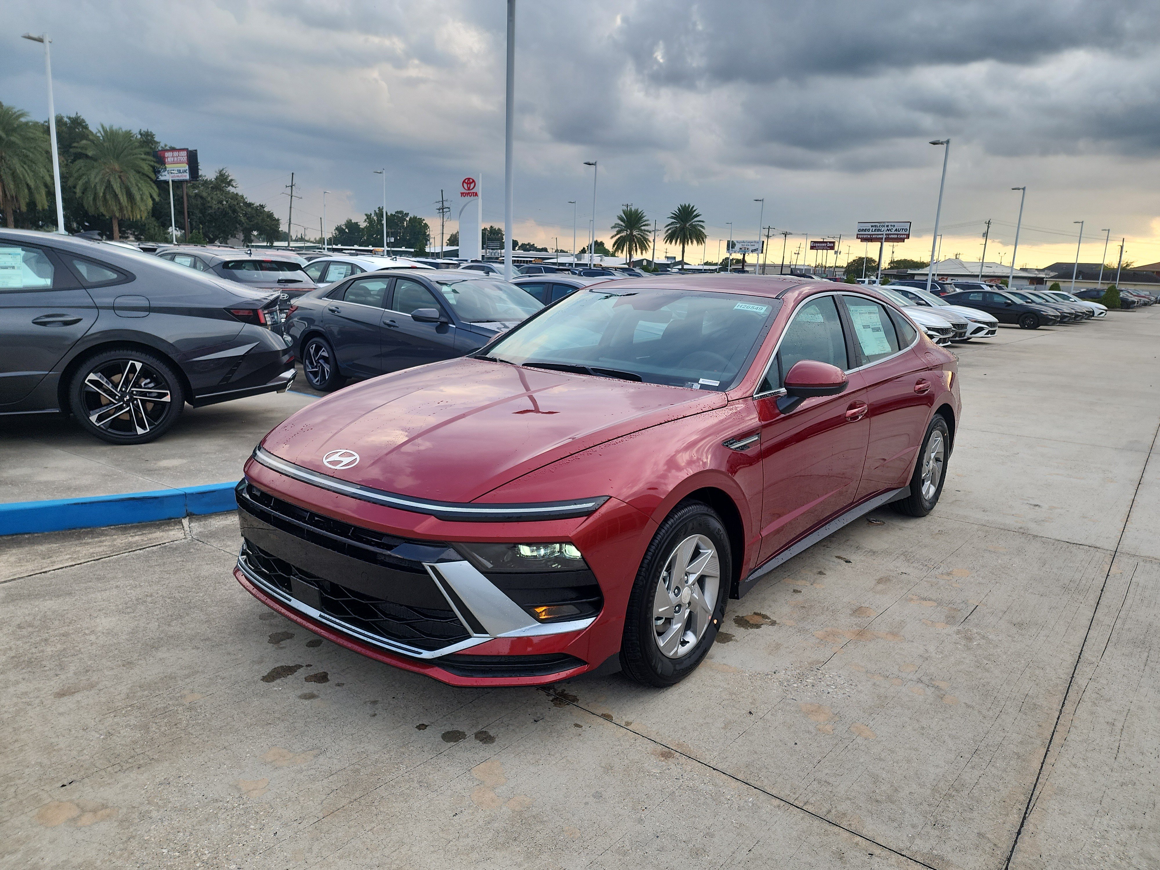 New 2026 Hyundai Sonata SE FWD image 3