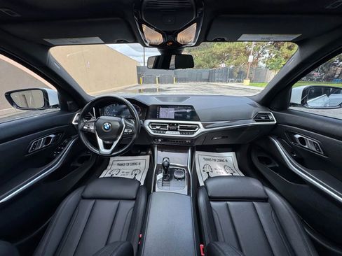Used 2020 BMW 330i Sedan w/ Premium Package RWD image 22